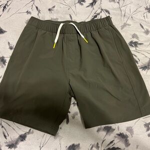 Oliver Performance Hybrid Shorts | Olive Green | Size Medium